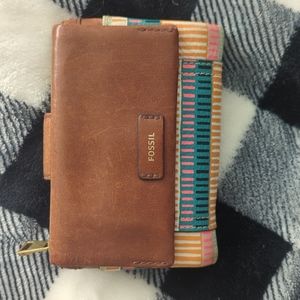 Fossil wallet